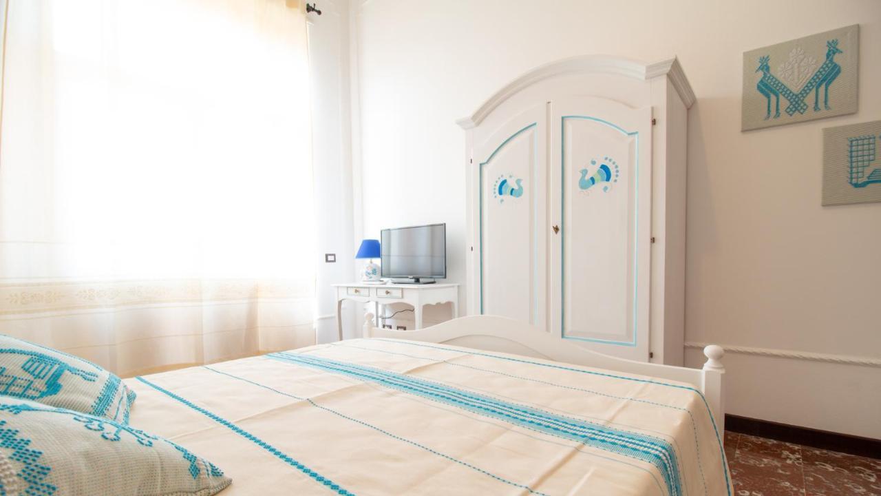 Sardinianworld - Cocco E Dessi Home Oristano Exterior foto
